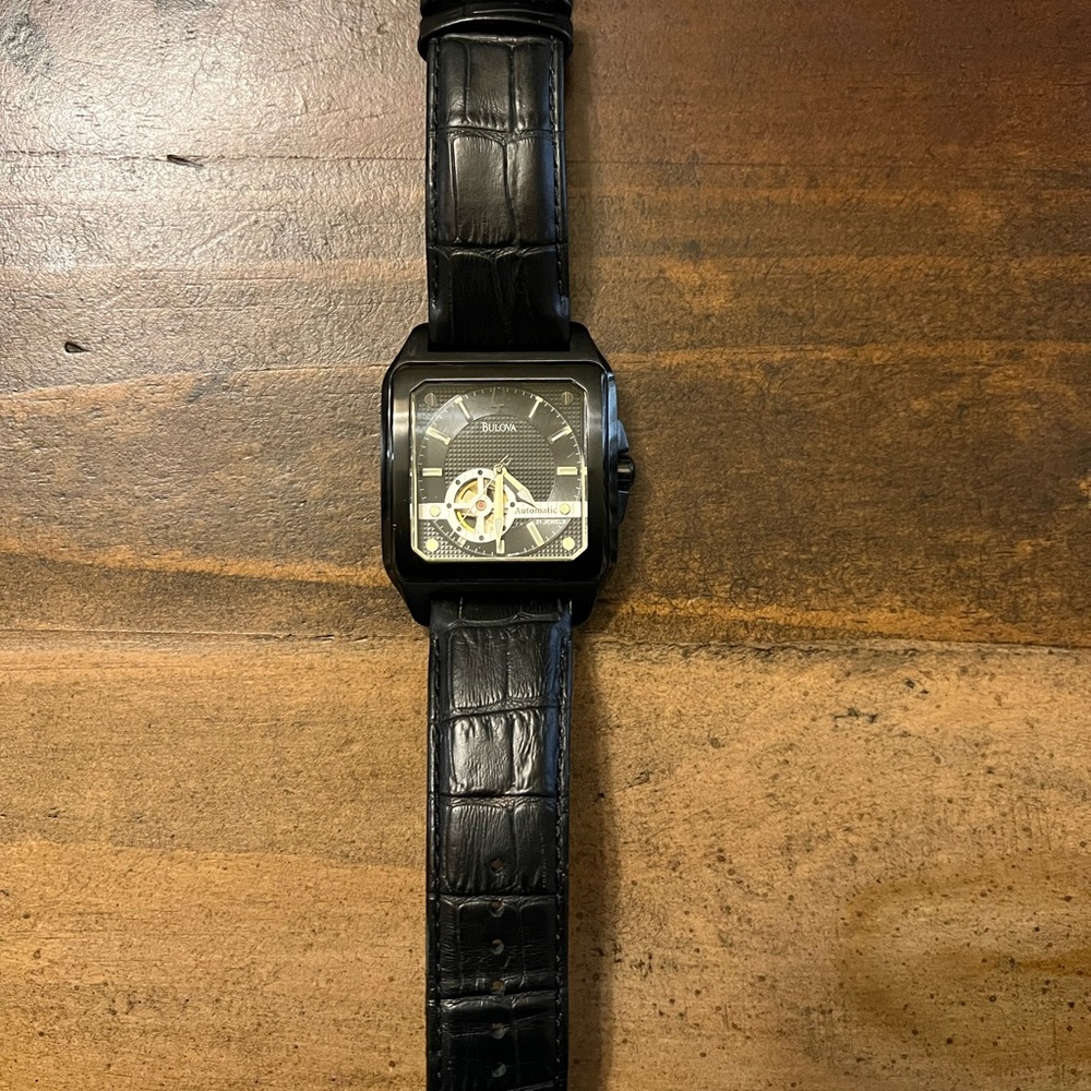 Bulova Men’s Mechanical 98A130 Black learher. Automatic watch